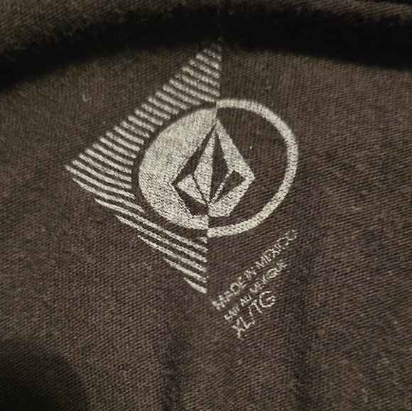 Volcom Women's XL American Flag Tank Top | Skater, Y2K, 2000's, Summer - Picture 3 of 3